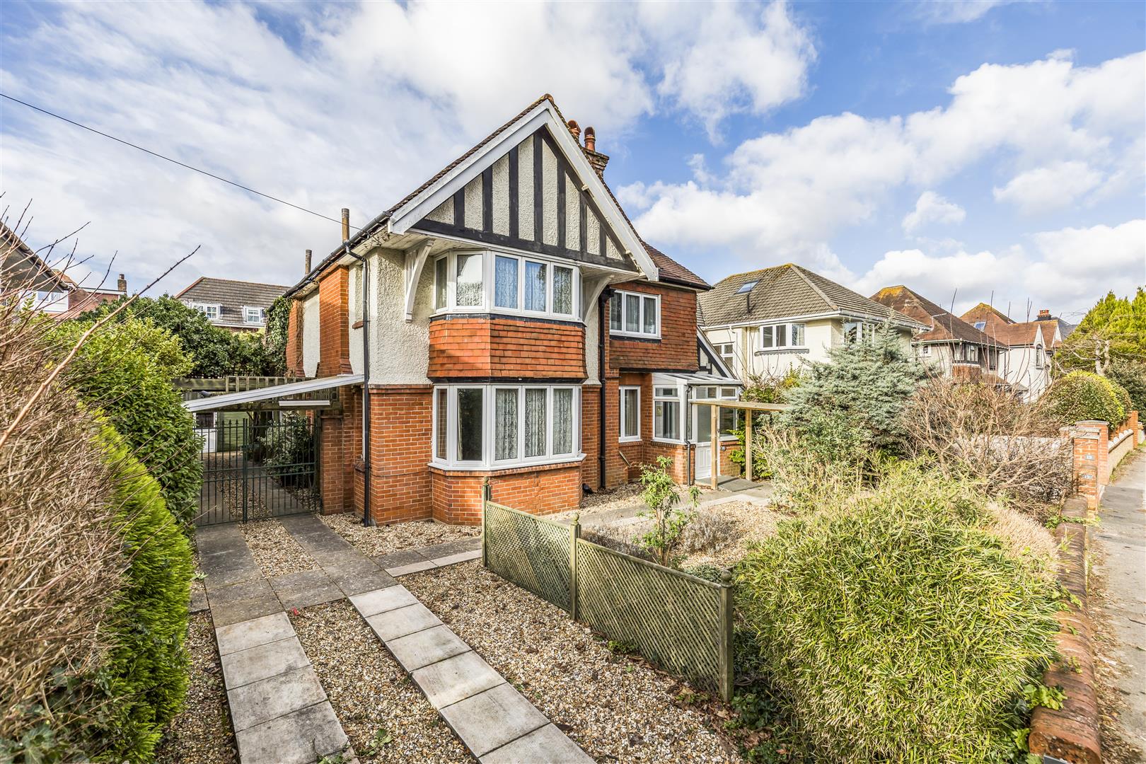 Properties Archive Lovett International